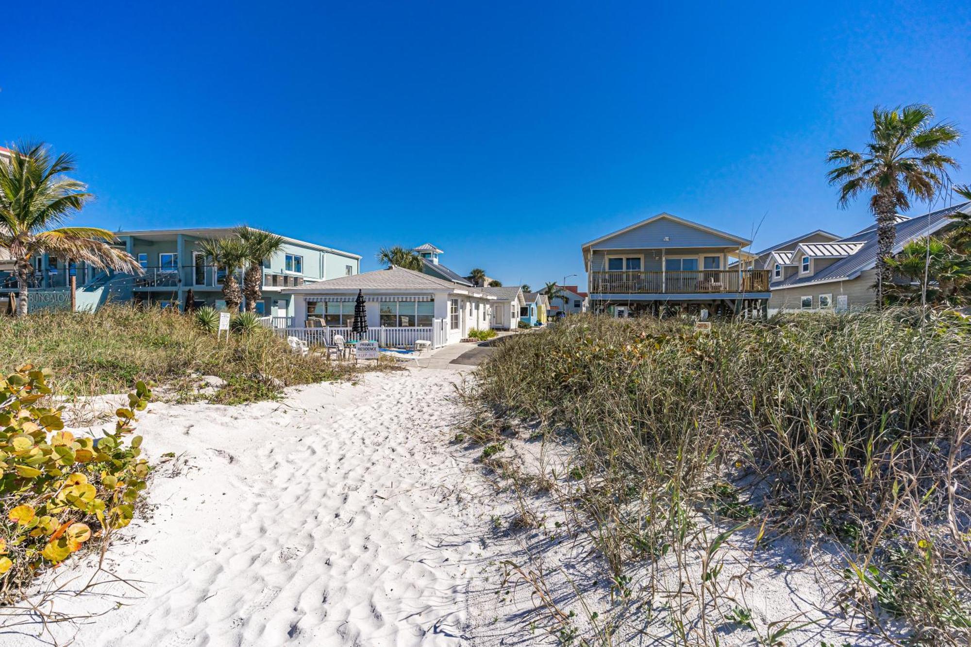 Canary Beach Cottage Clearwater Beach Exterior photo