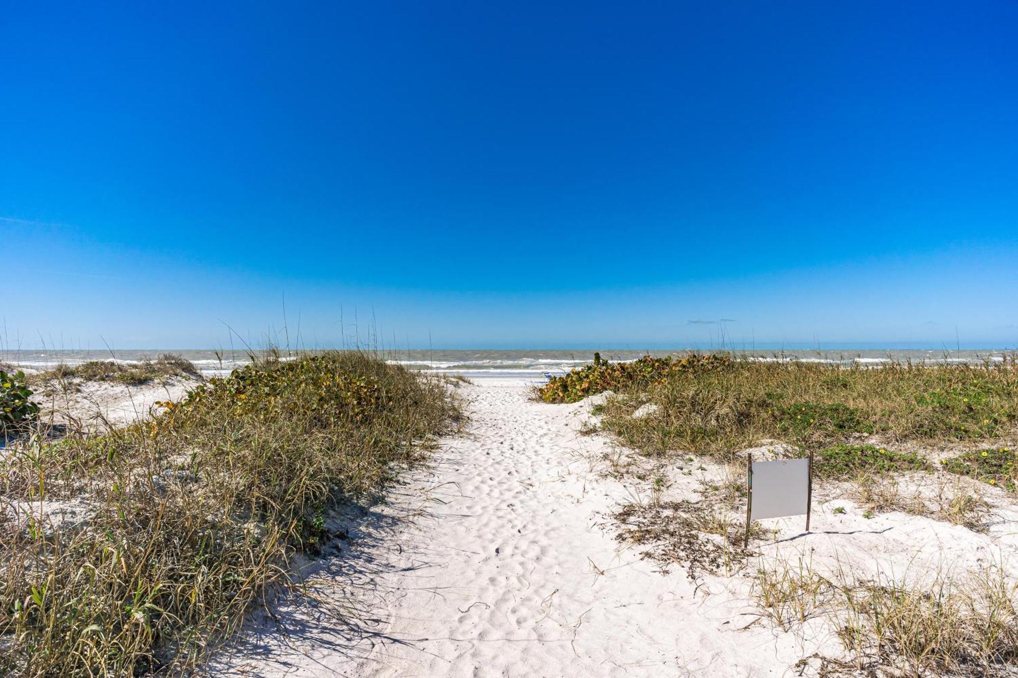 Canary Beach Cottage Clearwater Beach Exterior photo